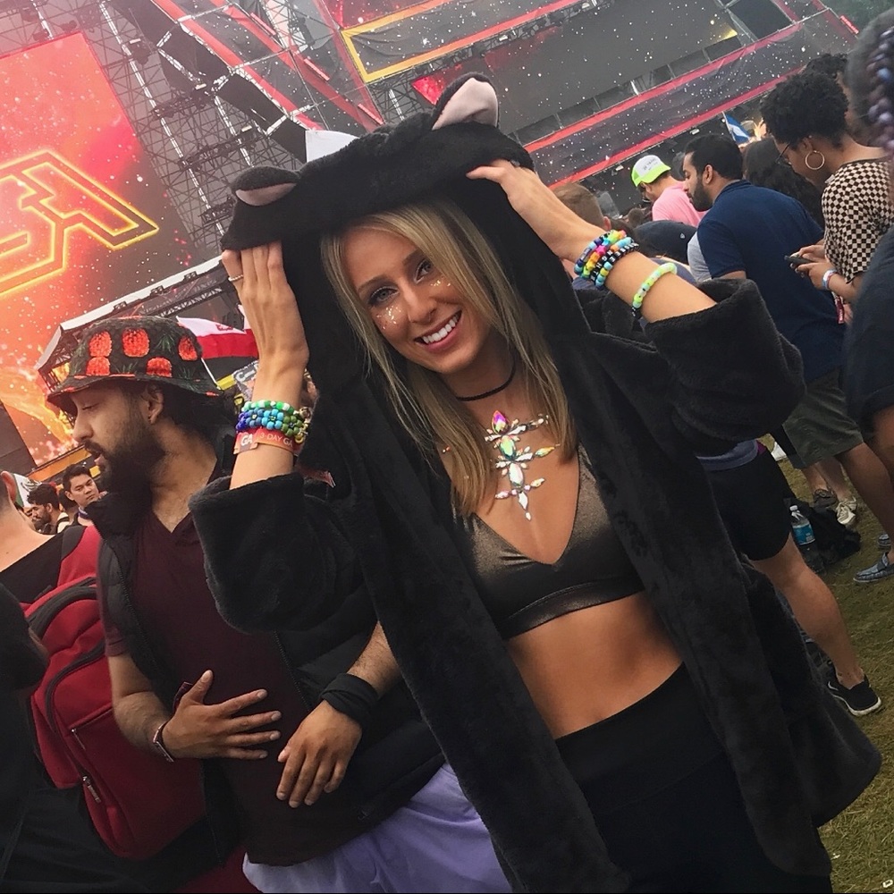 Cozy Kitty Jacket from iHeartRaves